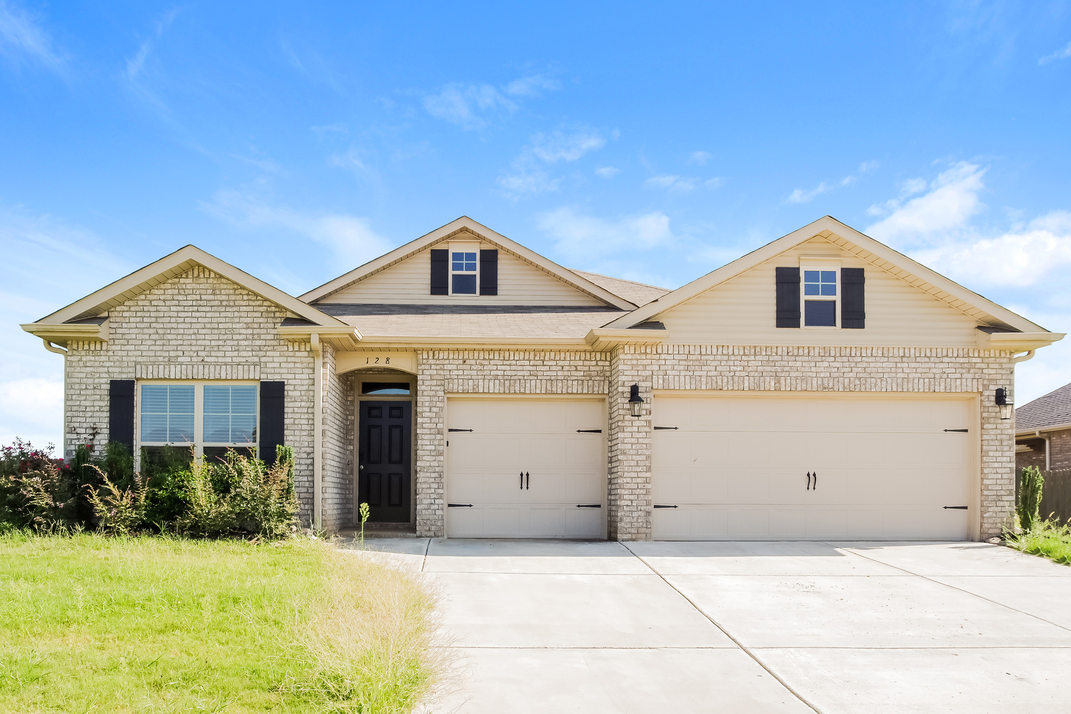 128 CREEK RIDGE DR MERIDIANVILLE, AL 35759